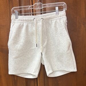 Teen boy / Men's soft gray American Eagle 24/7 shorts size S